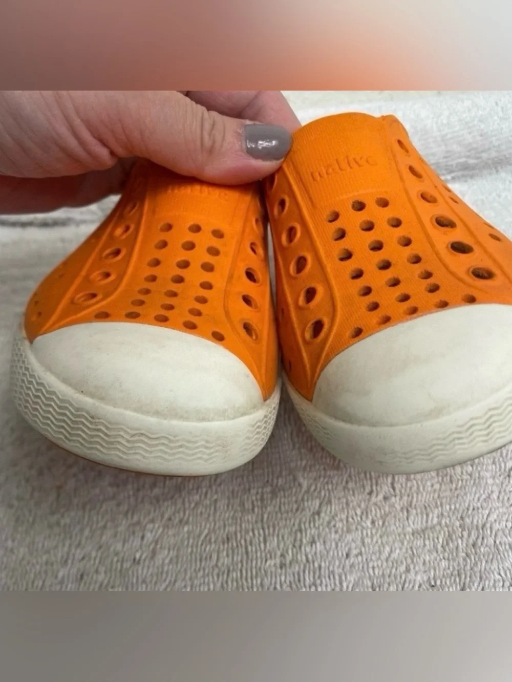Native Shoes Kids Jefferson City Orange White Slip-on Sneakers Size C7 Casual